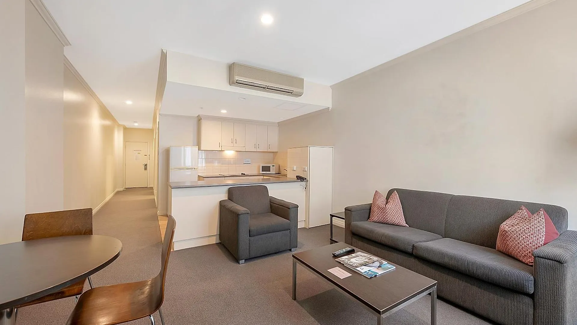 Franklin Apartments Adelaide