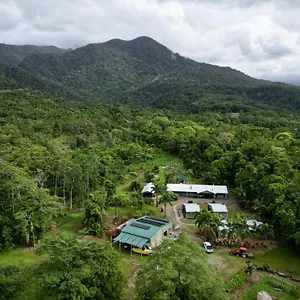 Lodge Peaks Eco 