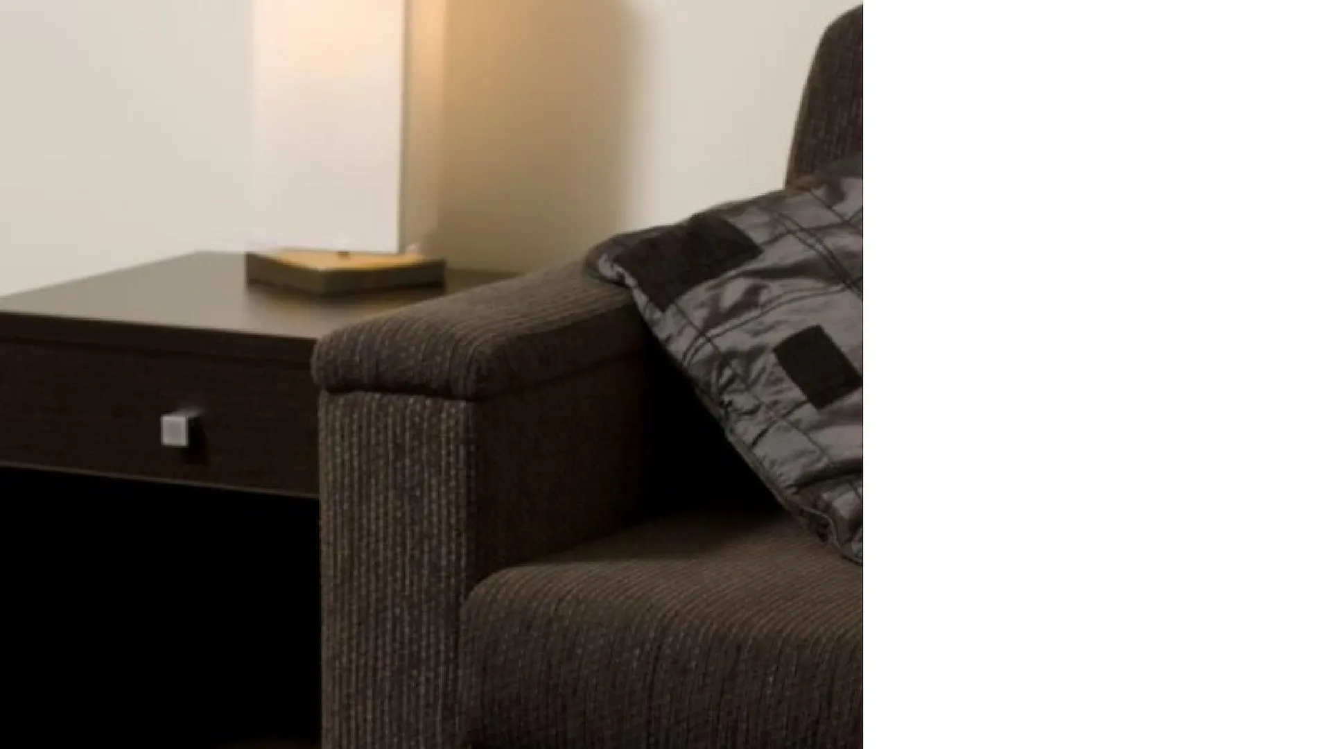 **** Lejlighedshotel Franklin Apartments Adelaide Australien