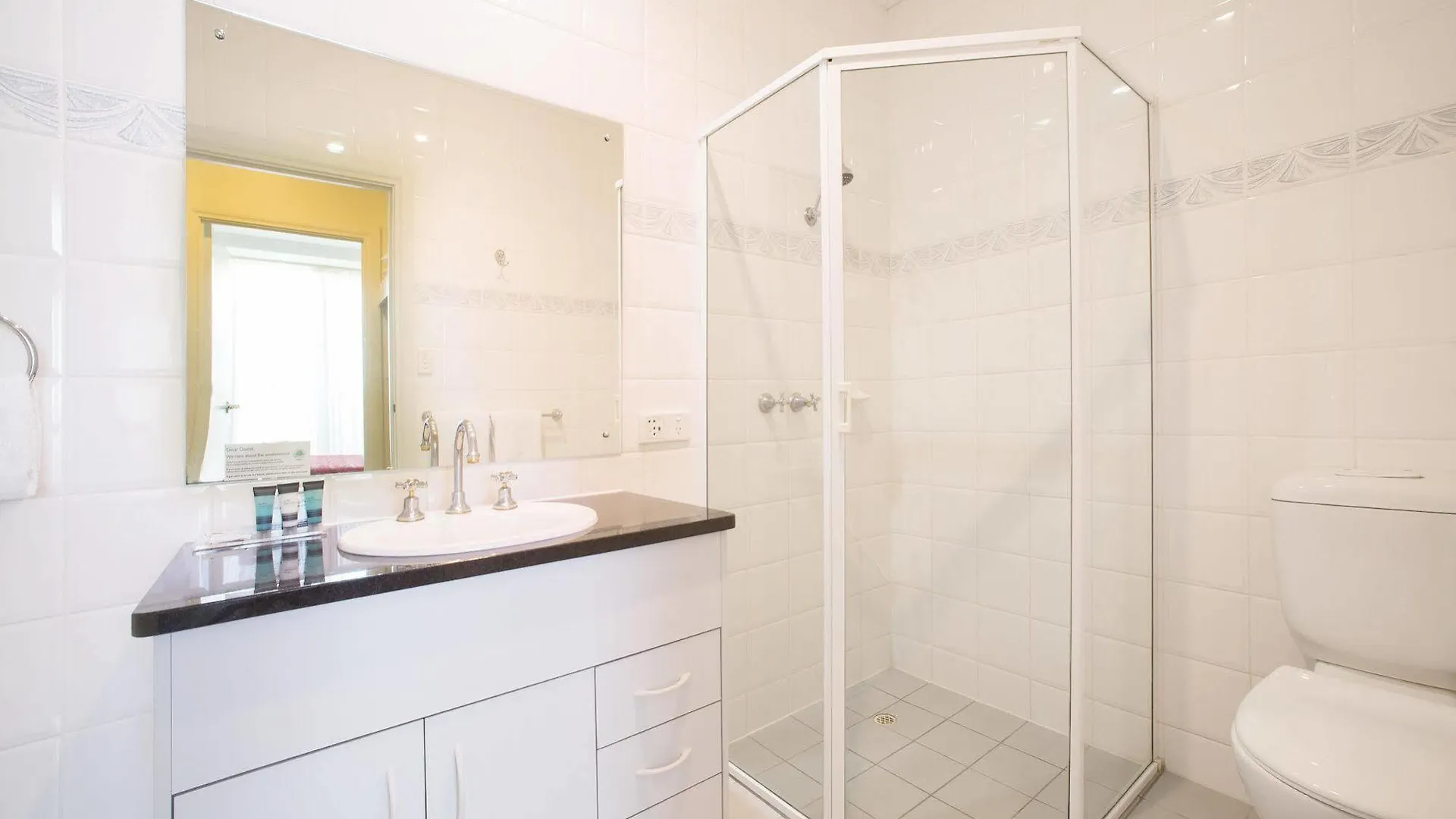 **** Lejlighedshotel Franklin Apartments Adelaide Australien